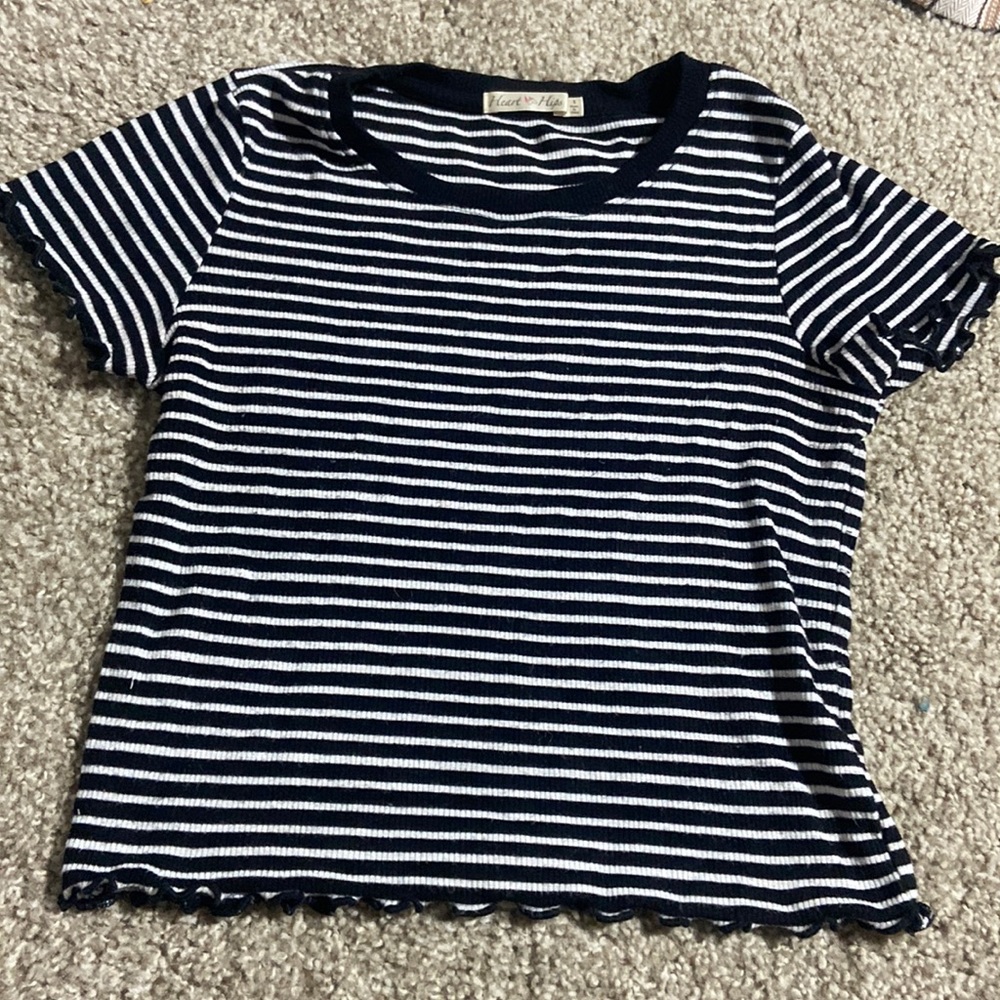 Black and White Stripped Womans Cropped Top